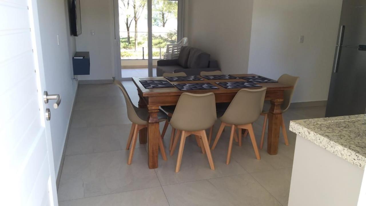 Residencial Hunsrueck Lägenhet Balneario Gaivota Exteriör bild